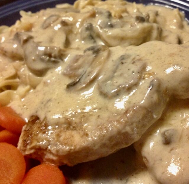 PORK CHOPS WITH ONION AND MUSHROOM GRAVY Recipes site